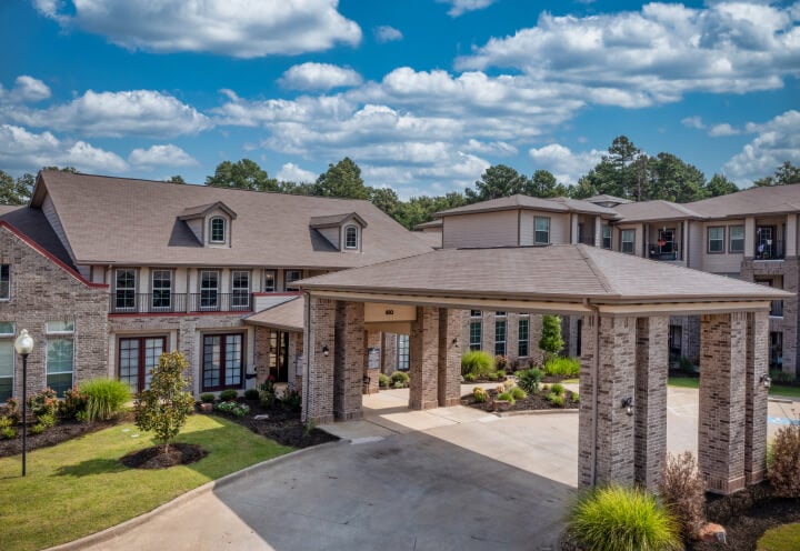 Scenic Exterior View of an Independent Living Community in Longview, Texas Scenic Exterior View of an Independent Living Community in Longview, Texas